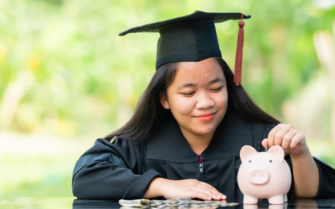 10 Ways Your School Can Boost Enrollment Through Financial Aid